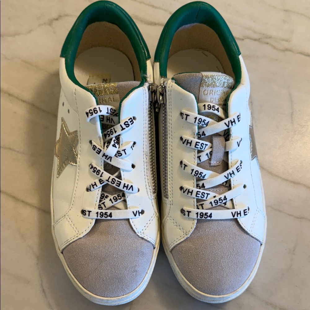 Vintage Havana White and Green Sneakers with Gold Star - Picture 2 of 7